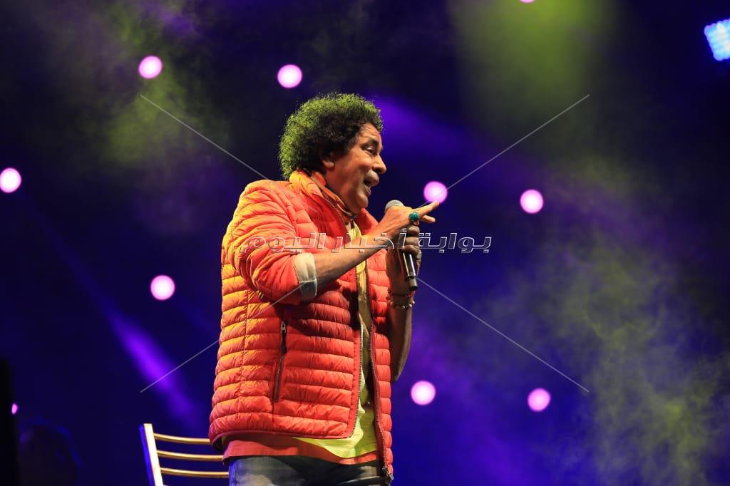  محمد منير يتألق بحفل نادي هليوبوليس