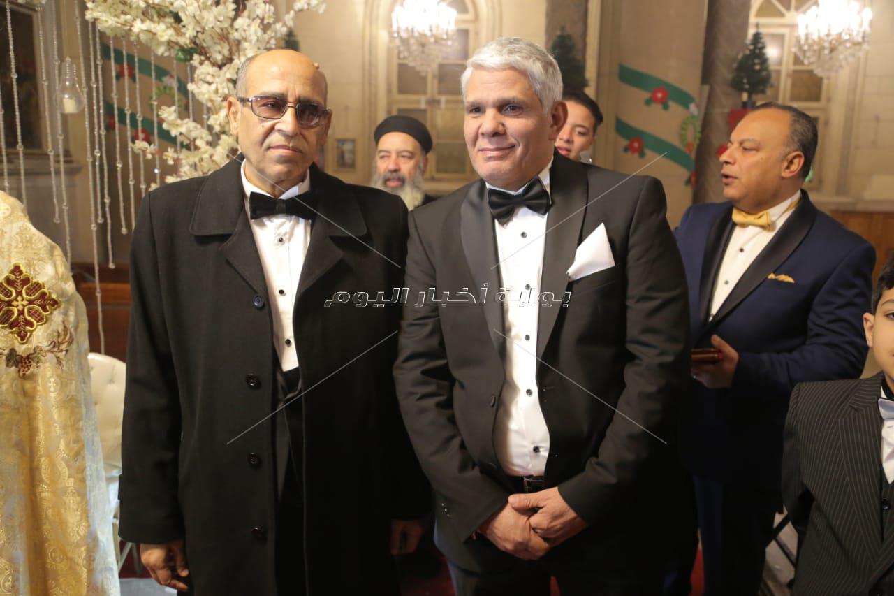  الليثي ودينا يشعلان زفاف «مينا وناردين» بحضور مشاهير الإسكندرية