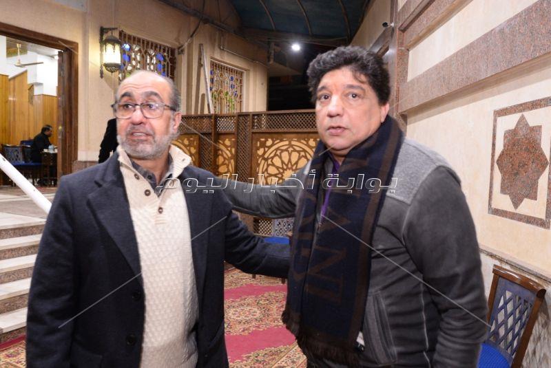 محمد محي وممدوح موسى في عزاء والدة هبة السيسي