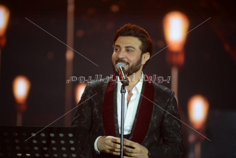حفل ماجد المهندس وآمال ماهر وتامر عاشور في "عيد الحب"