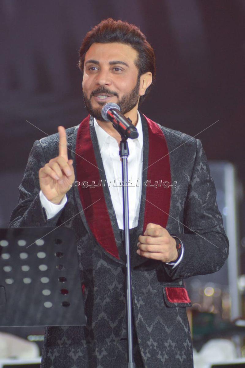 حفل ماجد المهندس وآمال ماهر وتامر عاشور في "عيد الحب"