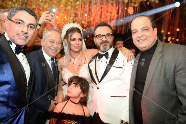 تامر حسني وحماقي والعسيلي والليثي يحتفلون بزفاف يورا محمد