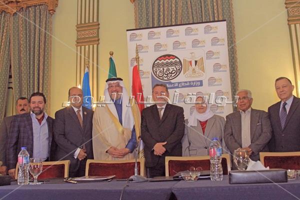 بالصور| توقيع العقد النهائي لتطوير فندق «شبرد» التاريخي