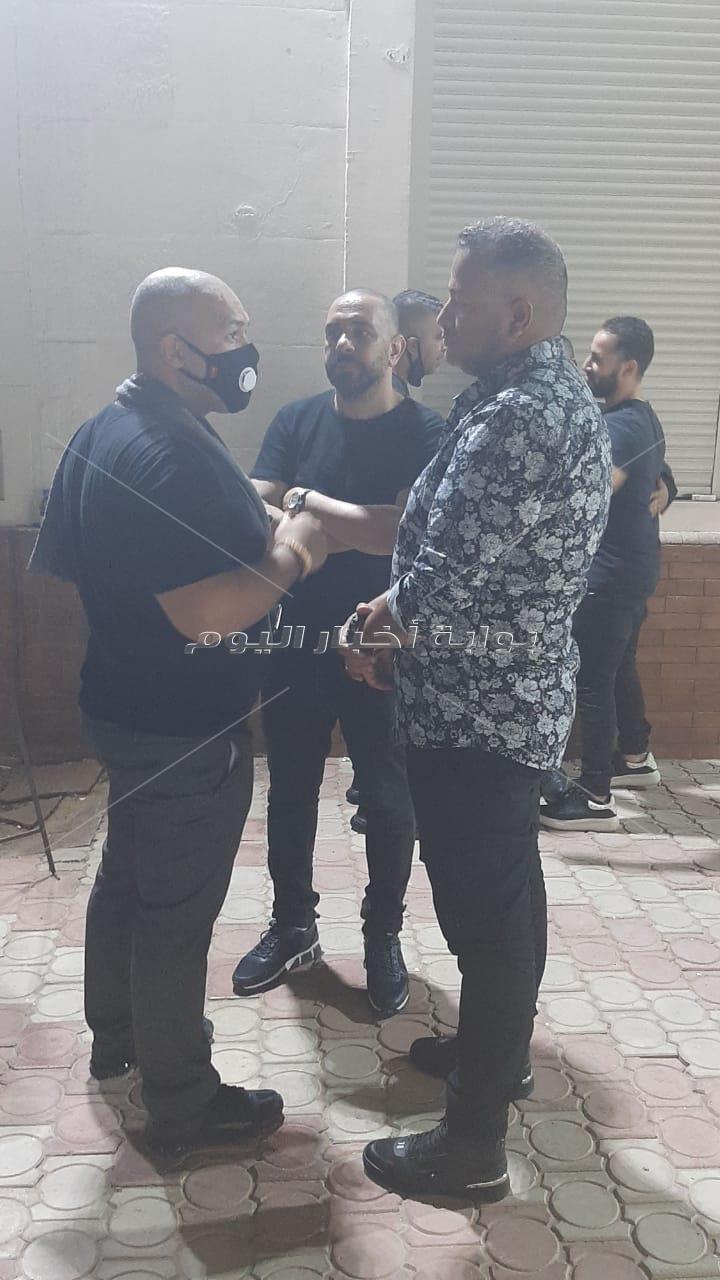 الحزن والأسى يظهران في عزاء مدير أعمال نيكول سابا