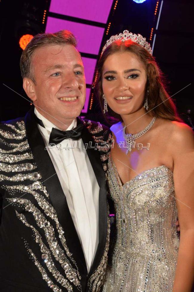 الهضبة ودينا الشربيني وراغب ومحمد رمضان في زفاف «باسل سماقية»