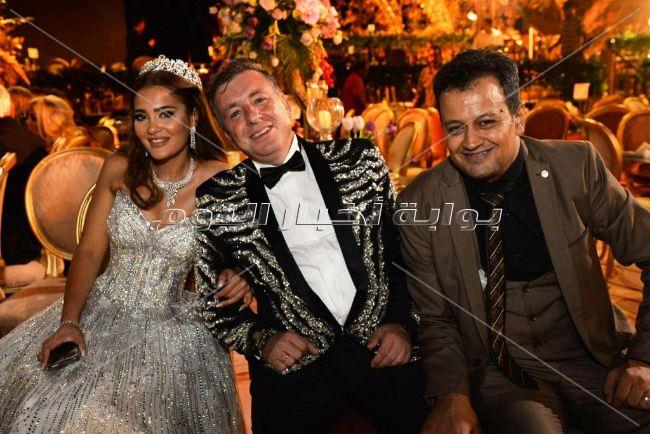 الهضبة ودينا الشربيني وراغب ومحمد رمضان في زفاف «باسل سماقية»