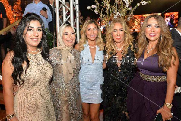 الهضبة ودينا الشربيني وراغب ومحمد رمضان في زفاف «باسل سماقية»