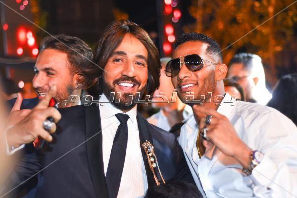الهضبة ودينا الشربيني وراغب ومحمد رمضان في زفاف «باسل سماقية»