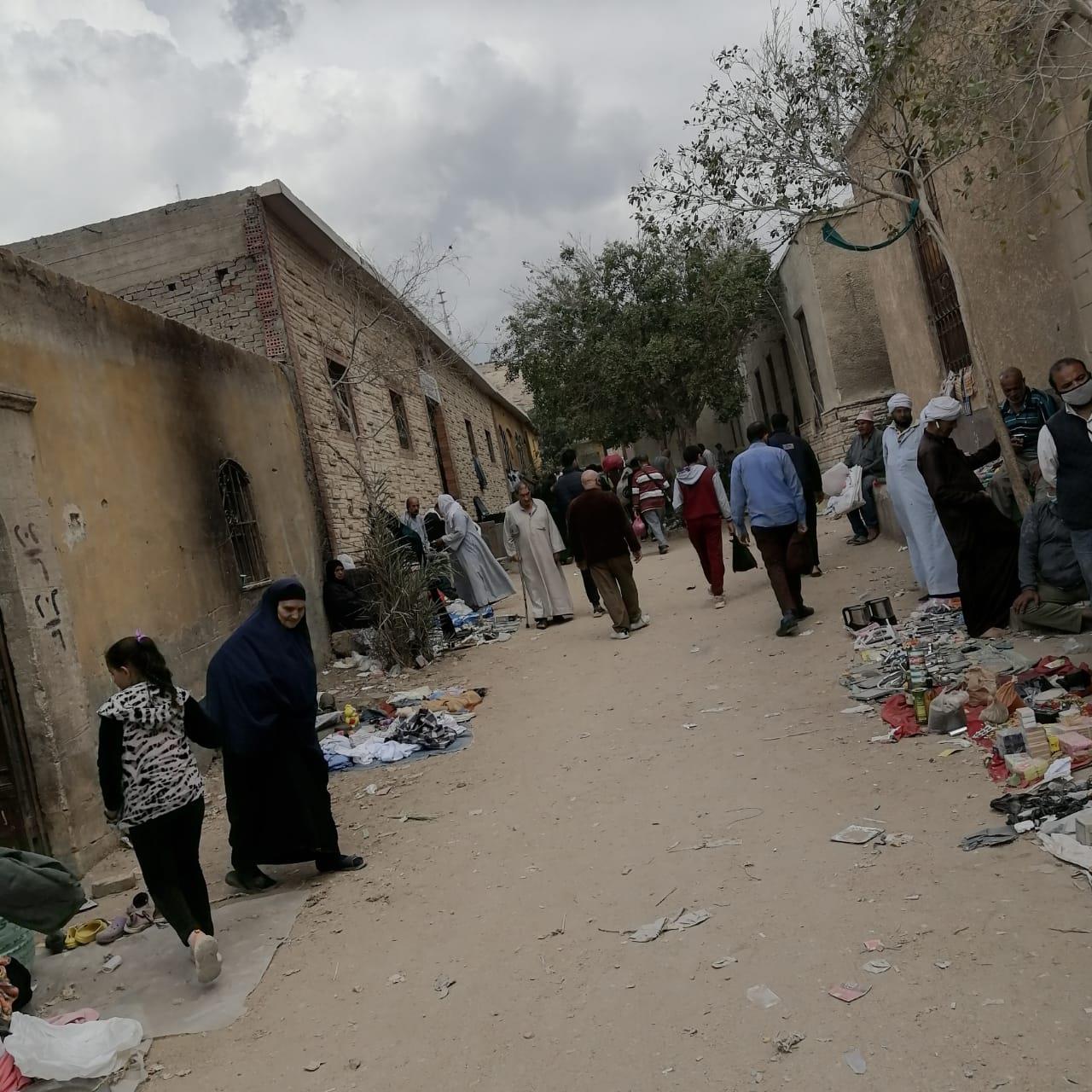 سوق الجمعة في آخر محطة قبل الانتقال لـ «التونسي»