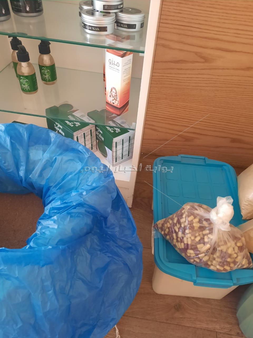 ضبط مخزن أدوية مجهولة المصدر بالقاهرة 