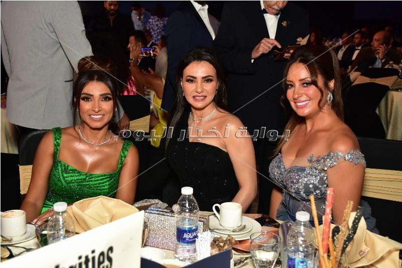 حضور عدد كبير من النجوم في مهرجان الدير جيست