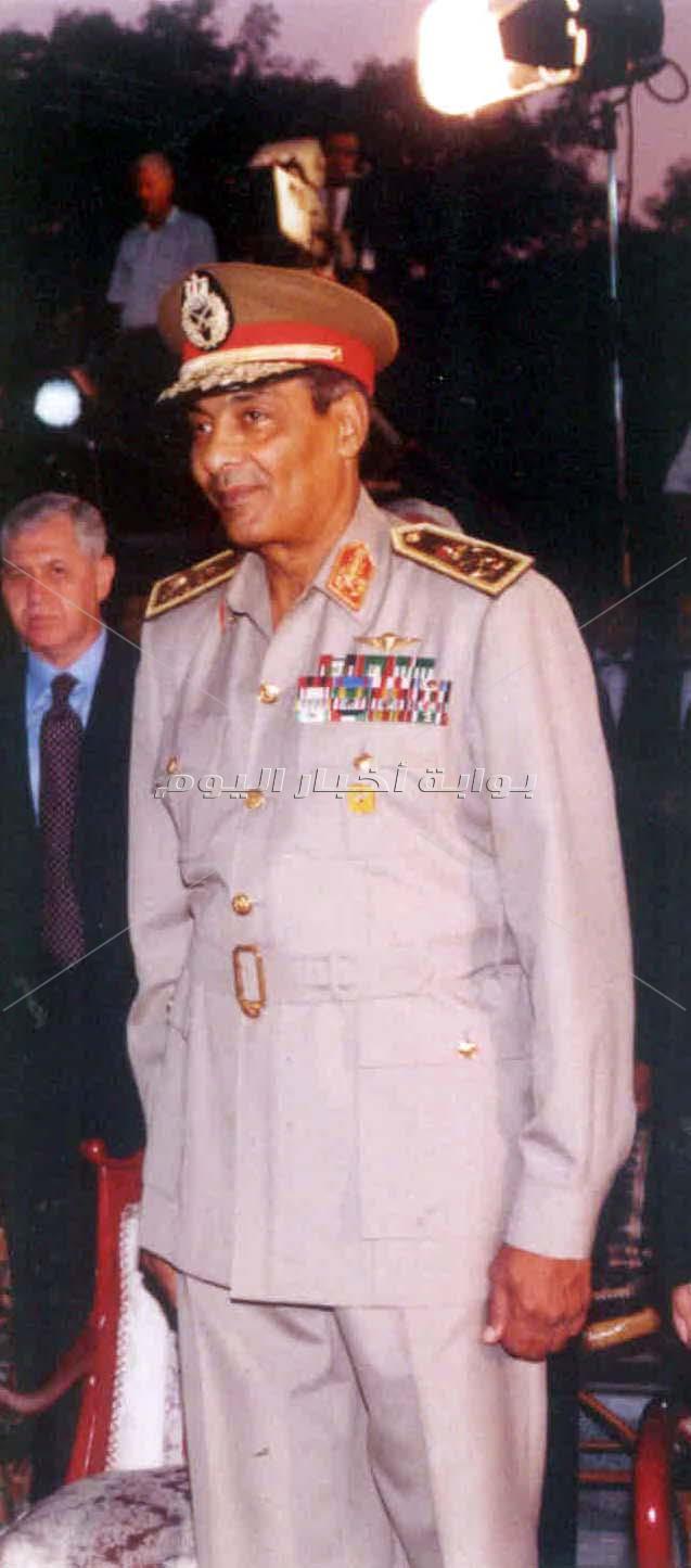 الحارس الأمين.. صور نادرة للمشير محمد حسين طنطاوي