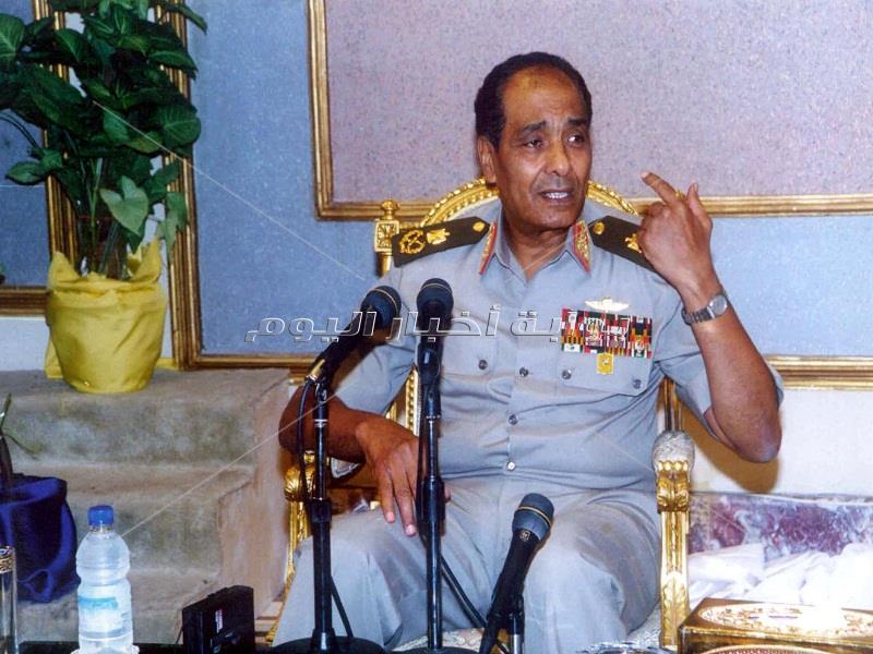 الحارس الأمين.. صور نادرة للمشير محمد حسين طنطاوي