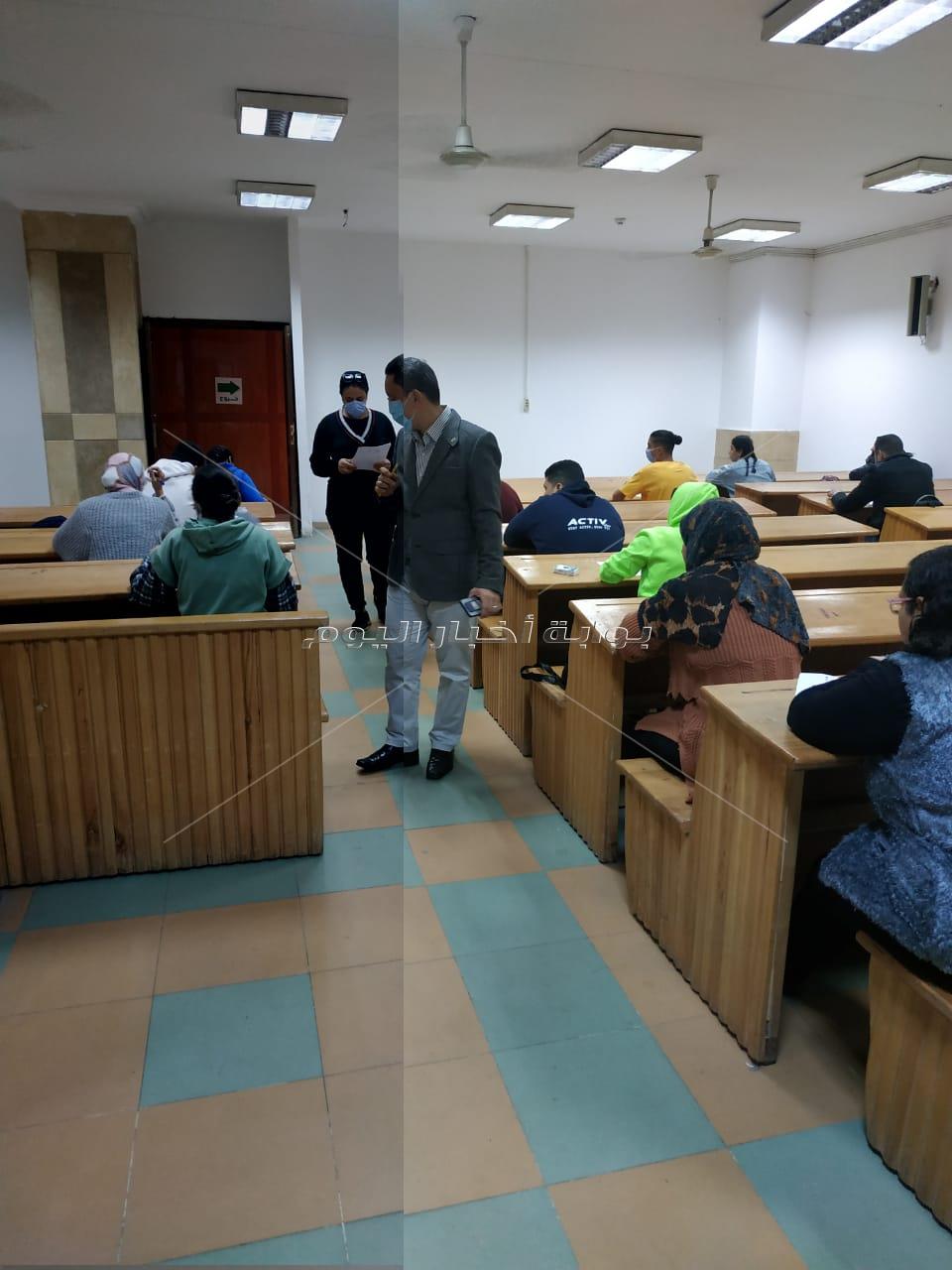  آثار عين شمس تبدأ إختبارات منتصف الفصل الدراسي