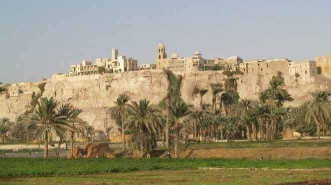 سر المغارة المقدسة.. هنا كنيسة السيدة العذراء مريم في المنيا