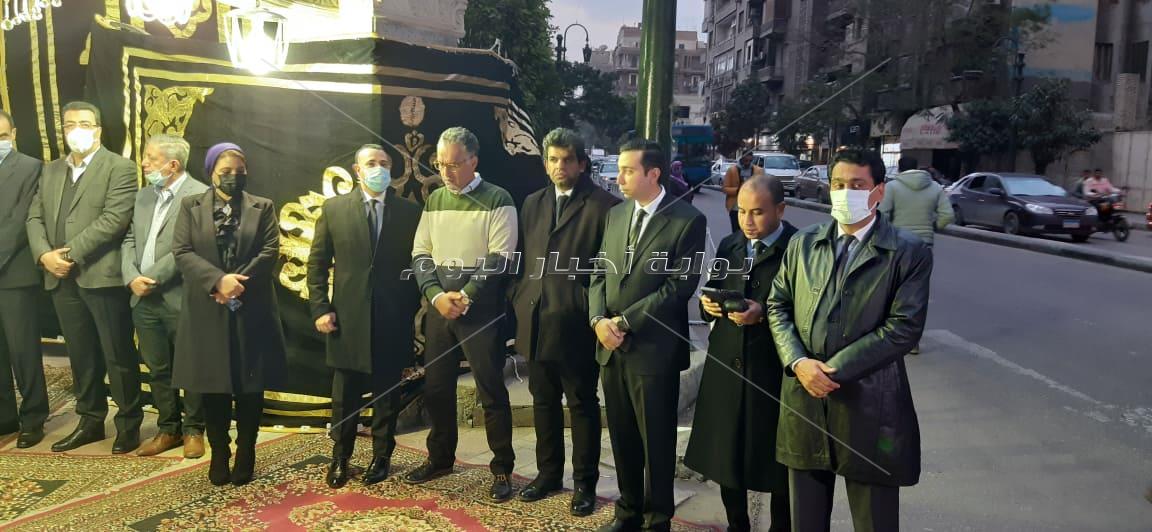 بدء عزاء الإعلامي وائل الإبراشي 