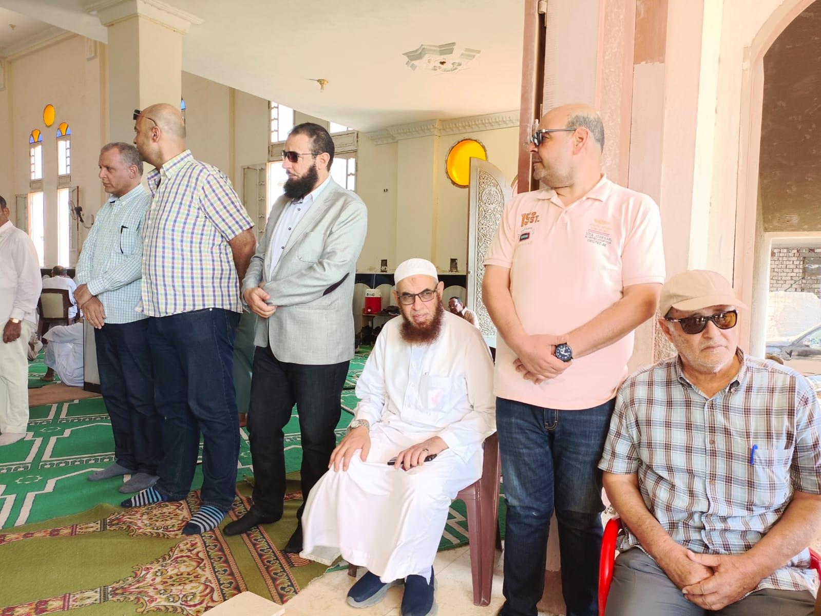  الفنان الكبير عبد العزيز مخيون