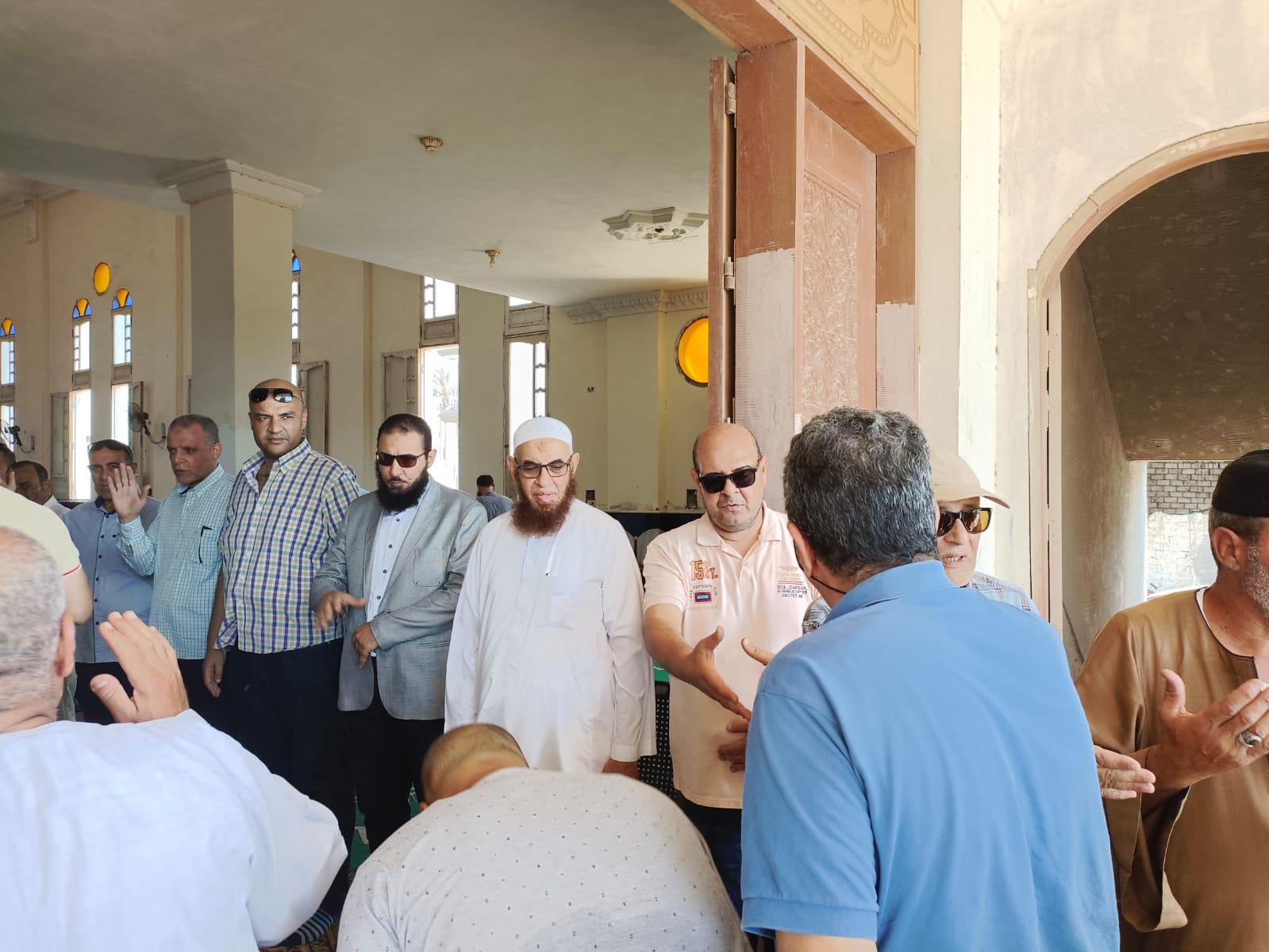  الفنان الكبير عبد العزيز مخيون