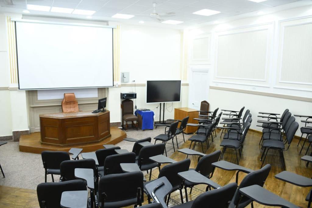 جامعة القاهرة تنتهي من كافة الاستعدادات لبدء العام الدراسي الجديد واستقبال 260 ألف طالب أول اكتوبر