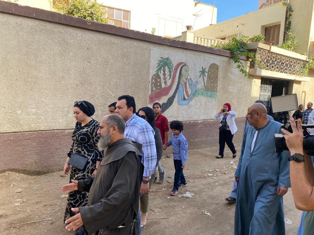 تنسيقية شباب الأحزاب تواصل جوالات دعم الحوار الوطني في أسيوط 