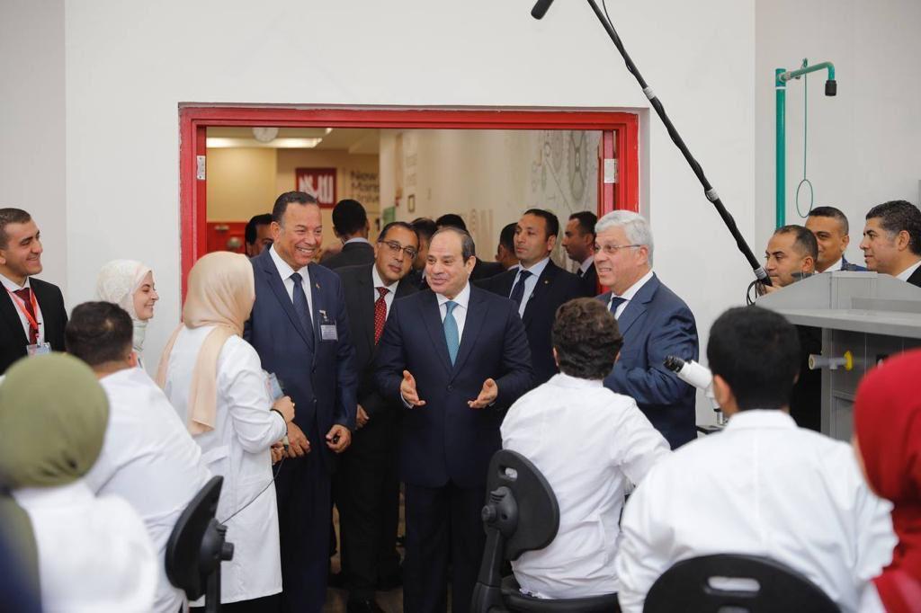 زيارة الرئيس لجامعة المنصورة