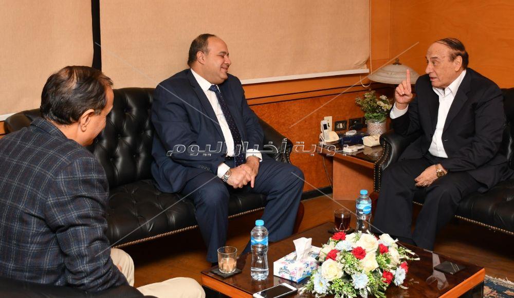 ندوة اللواء سمير فرج