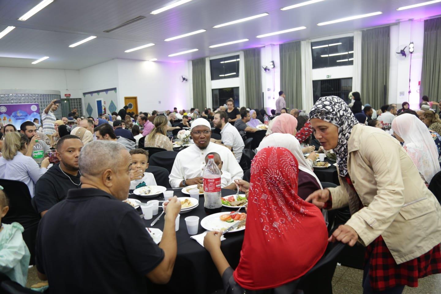 المؤسسات الإسلامية