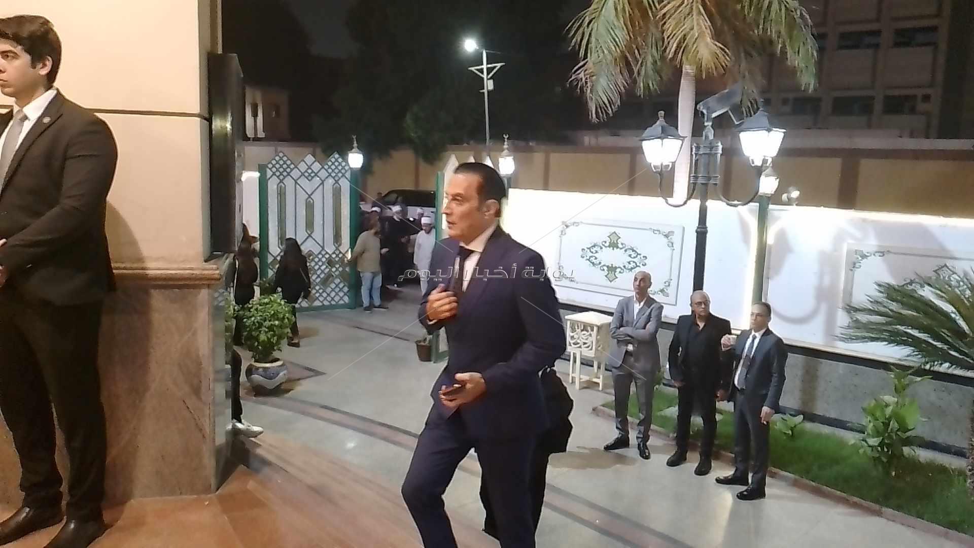 عزاء والدة تامر أمين	