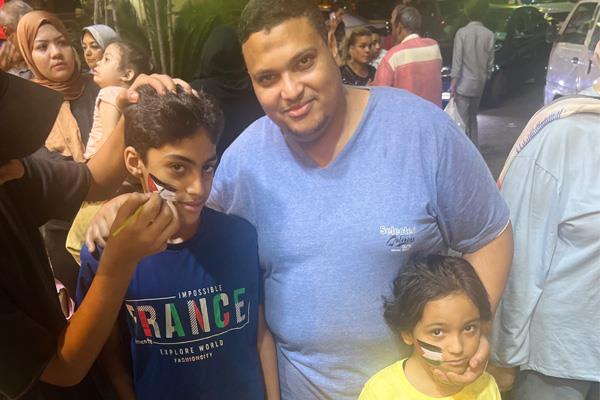 شادي  يطلق مبادرة ارسم للتضامن مع غزة 