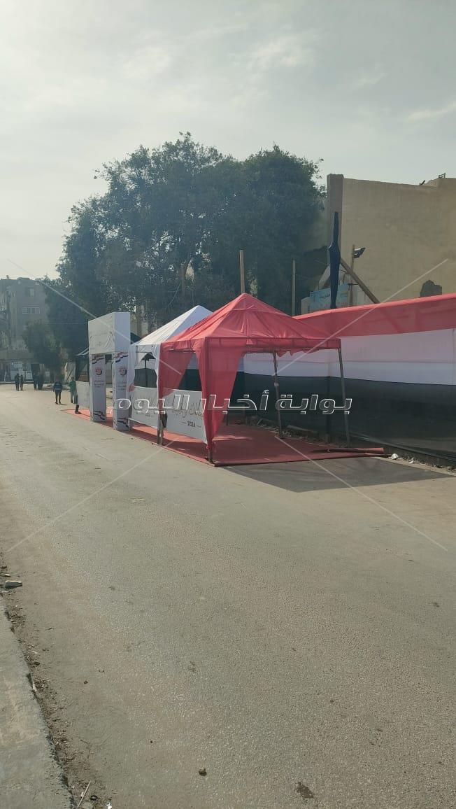 محافظ الجيزة يعلن جاهزية اللجان الإنتخابية لإستقبال الناخبين للمشاركة والإدلاء بأصواتهم.