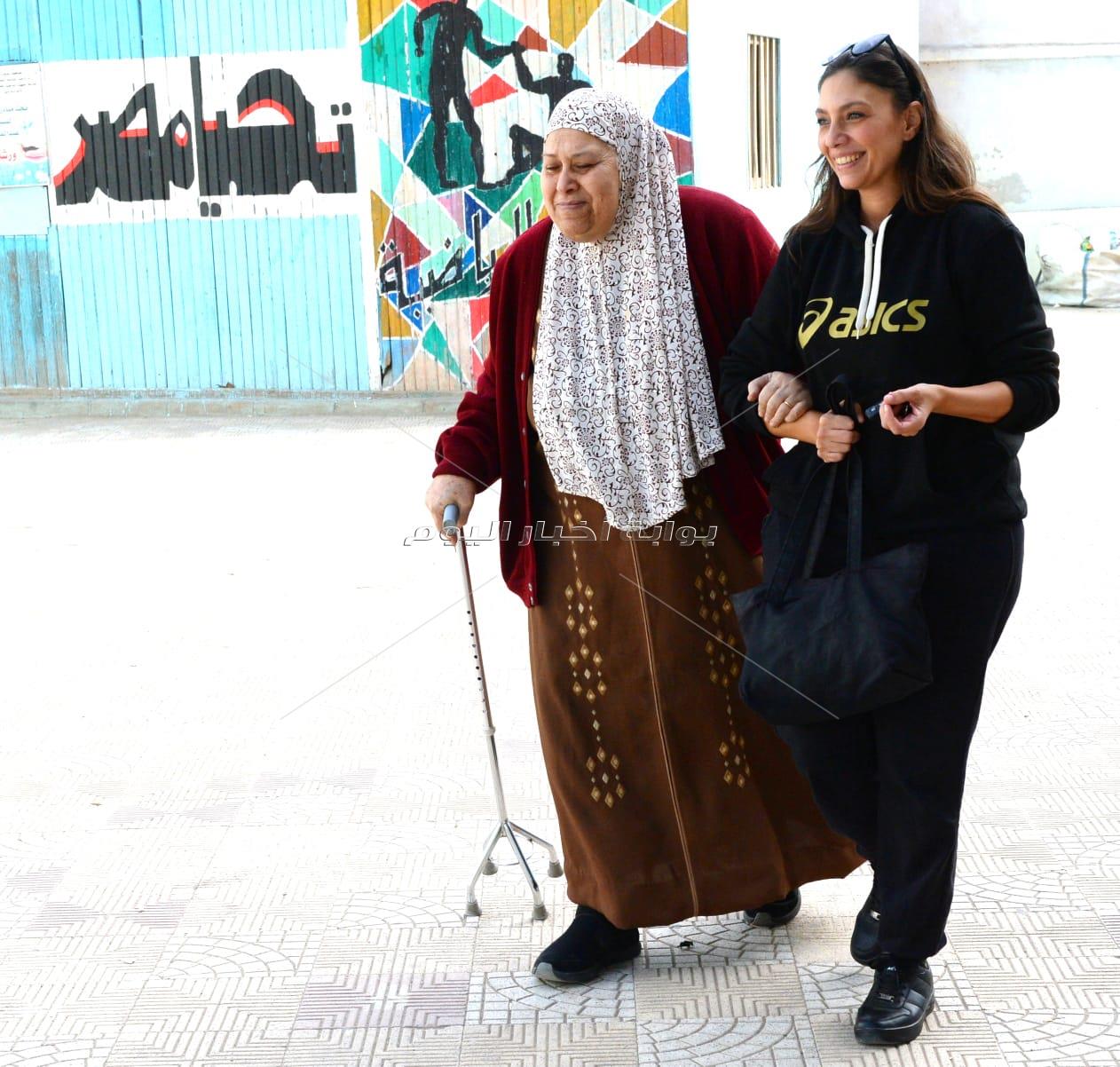 الحاضر والمستقبل.. العائلة المصرية تحرص على المشاركة بالانتخابات الرئاسية