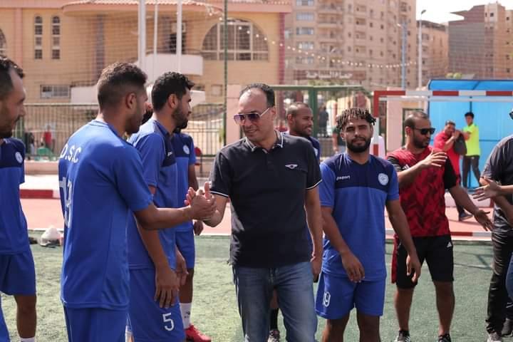  مجلس الإدارة وعضو لجنة الكرة 