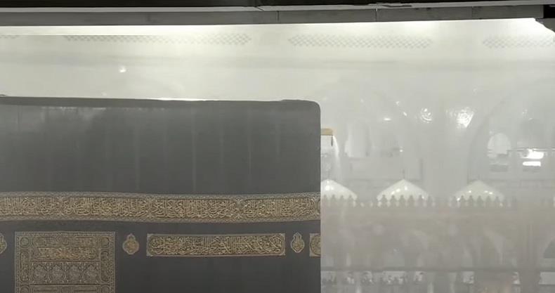 أمطار غزيرة في الحرمين