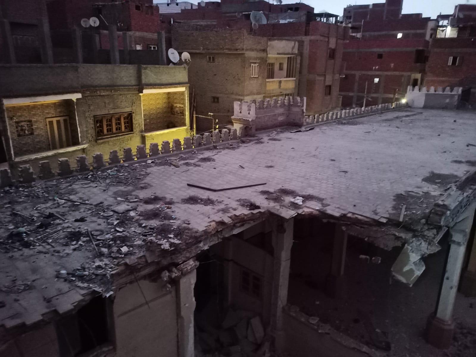 بالصور انهيار مسجد اثري بالمحلة الكبرى