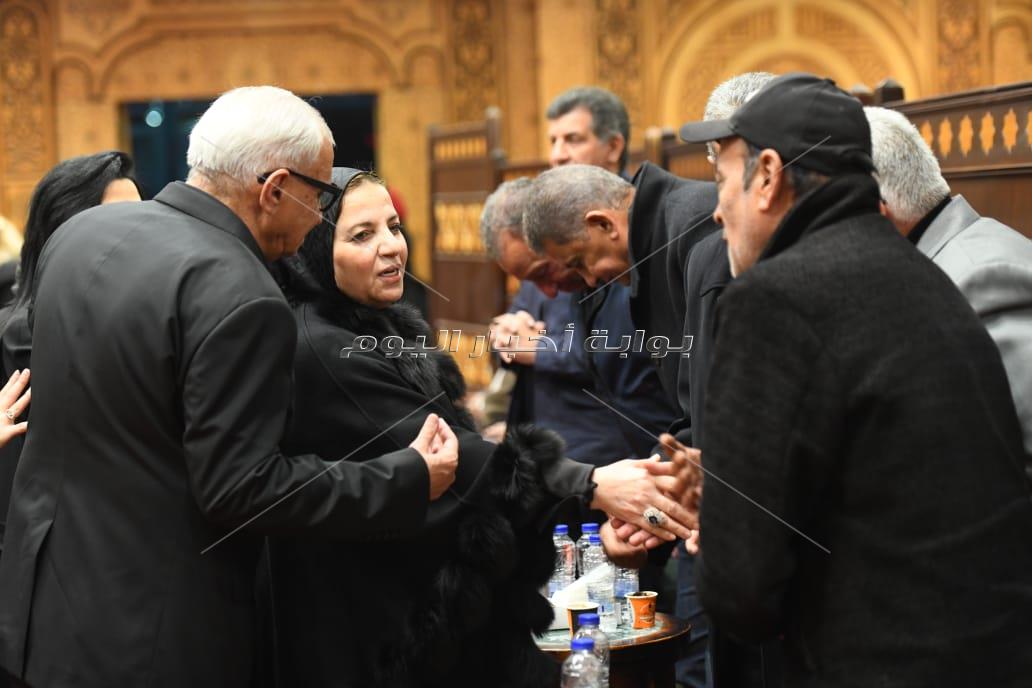 عزاء شقيق أحمد السبكي
