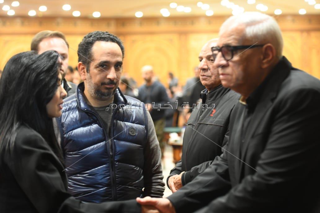 عزاء شقيق أحمد السبكي