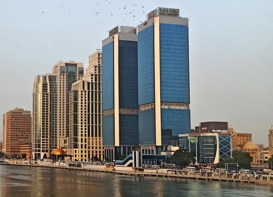 12 مليون معاملة لماكينات ATM ومشتريات بطاقات البنك الاهلي المصري| صور  