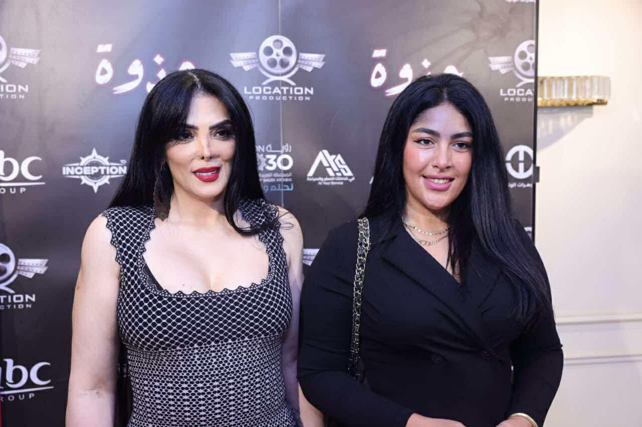 نبيلة عبيد تحتفل بتصوير مسلسل جذوة