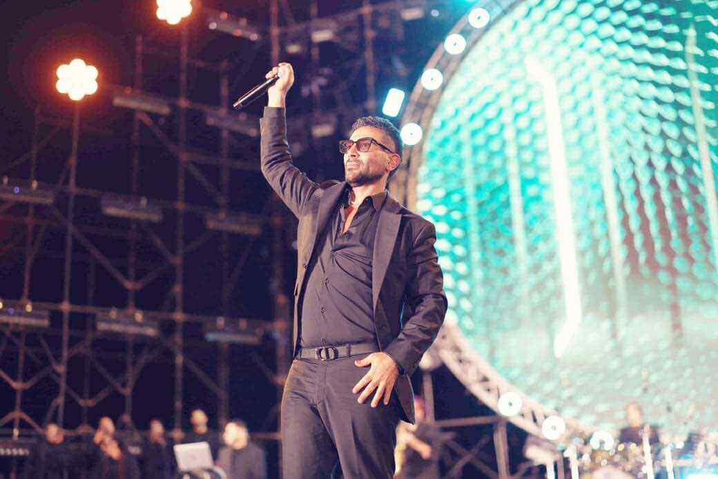 أحمد سعد يشعل حفل باكتوبر