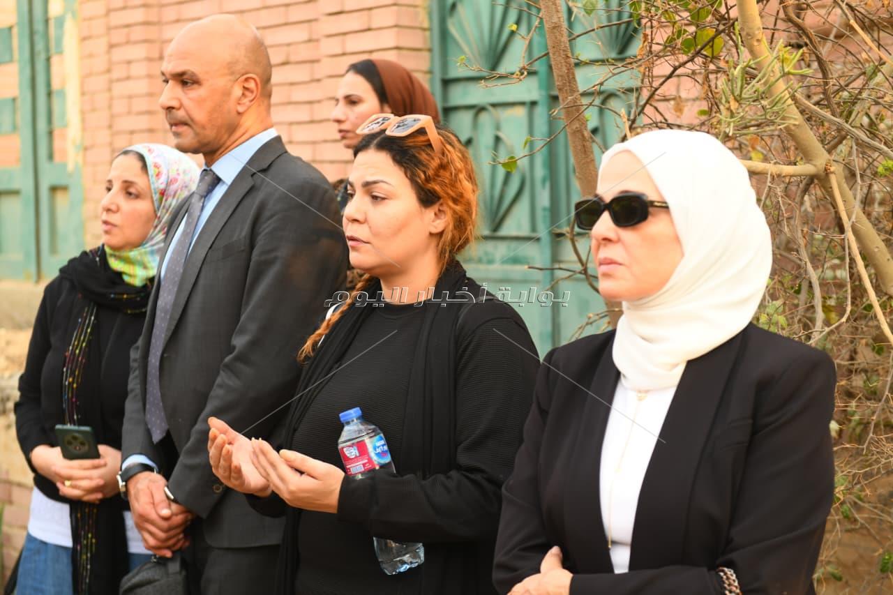 جنازة الإعلامية الكبيرة ميرفت سلامة