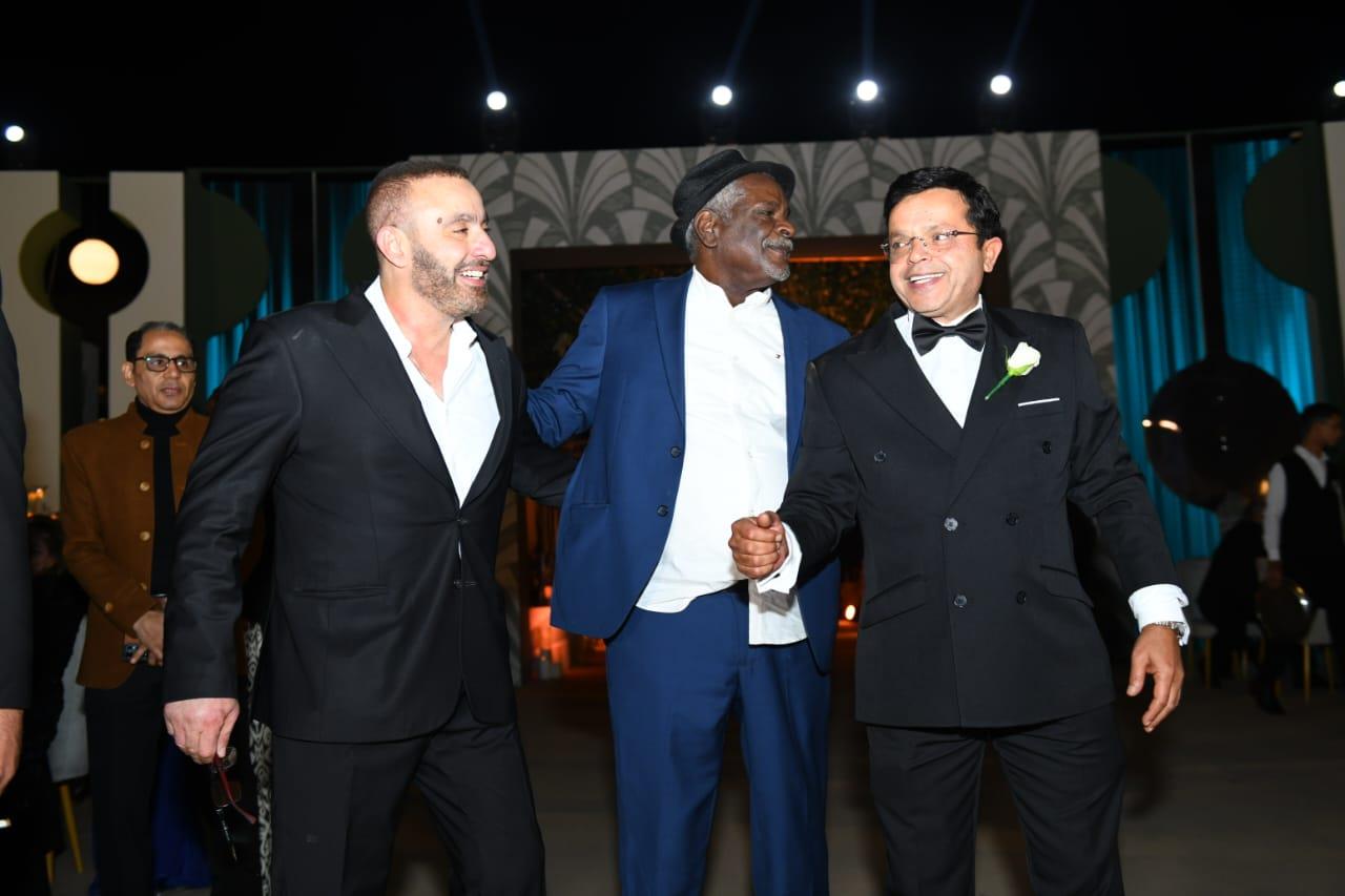 محمد هنيدي يحتفل بزفاف ابنته بحضور كبار نجوم الفن