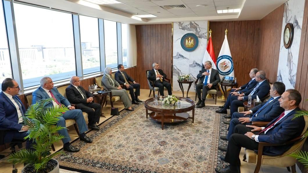 وزير البترول
