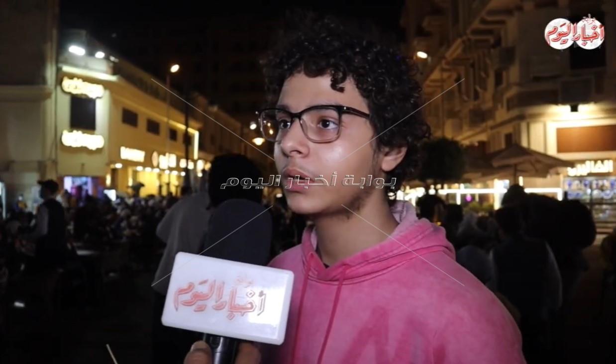 الشارع المصري يحسمها: نعم لقرار الرئيس .. وقانون ينقذ اطفالنا من الموبايل