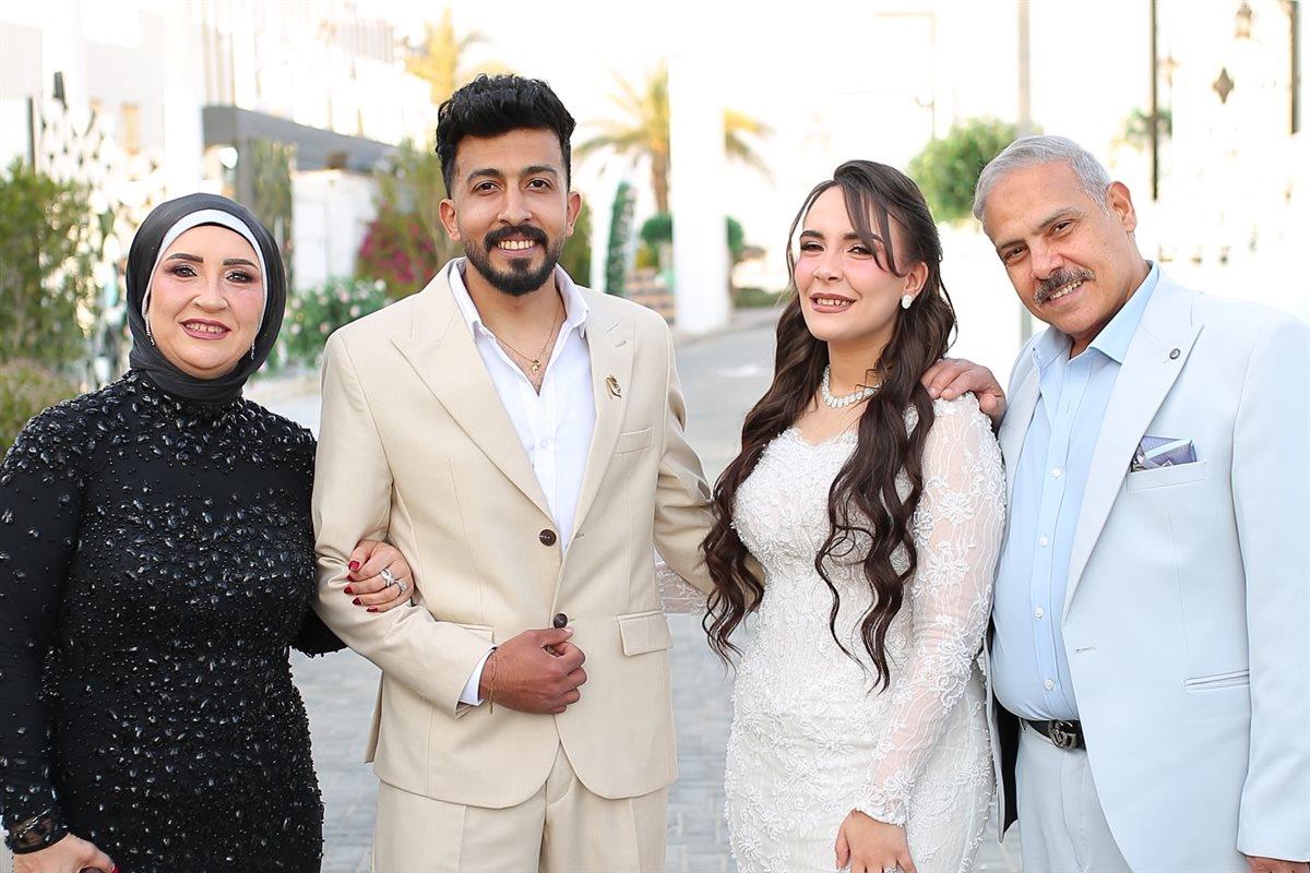 محمد رضوان يحتفل بخطوبة نجلته