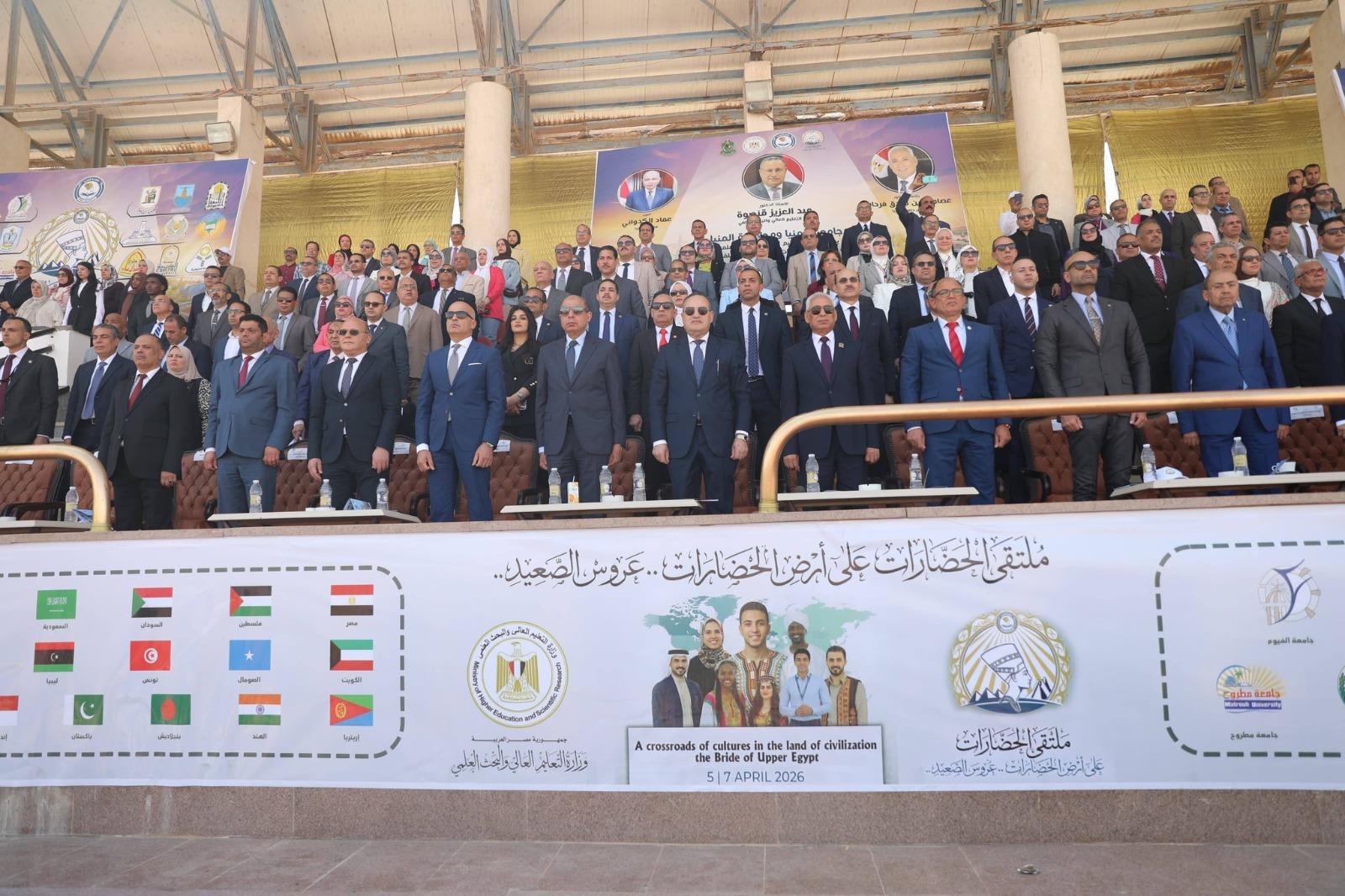 جامعة المنصورة تشارك في فعاليات «ملتقى الحضارات» بجامعة المنيا بحضور وزير التعليم العالي .