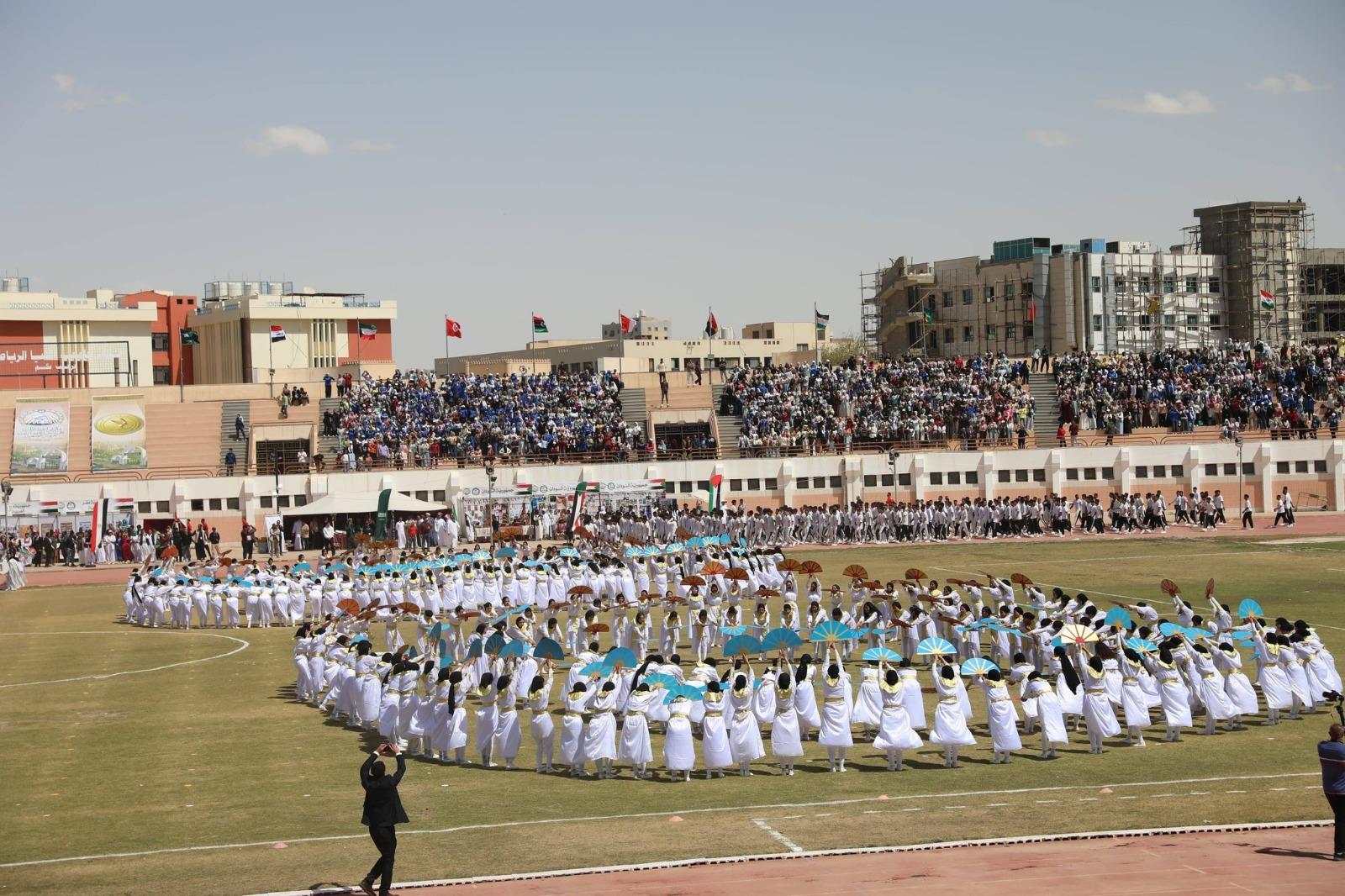 جامعة المنصورة تشارك في فعاليات «ملتقى الحضارات» بجامعة المنيا بحضور وزير التعليم العالي .
