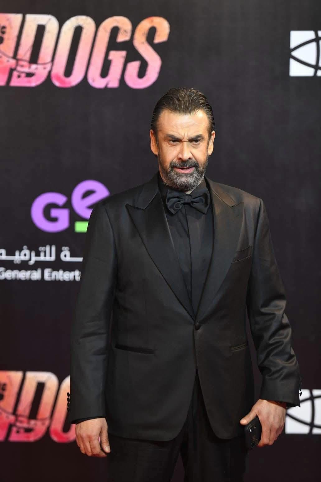 نجوم العالم في العرض الخاص لفيلم "dogs 7"