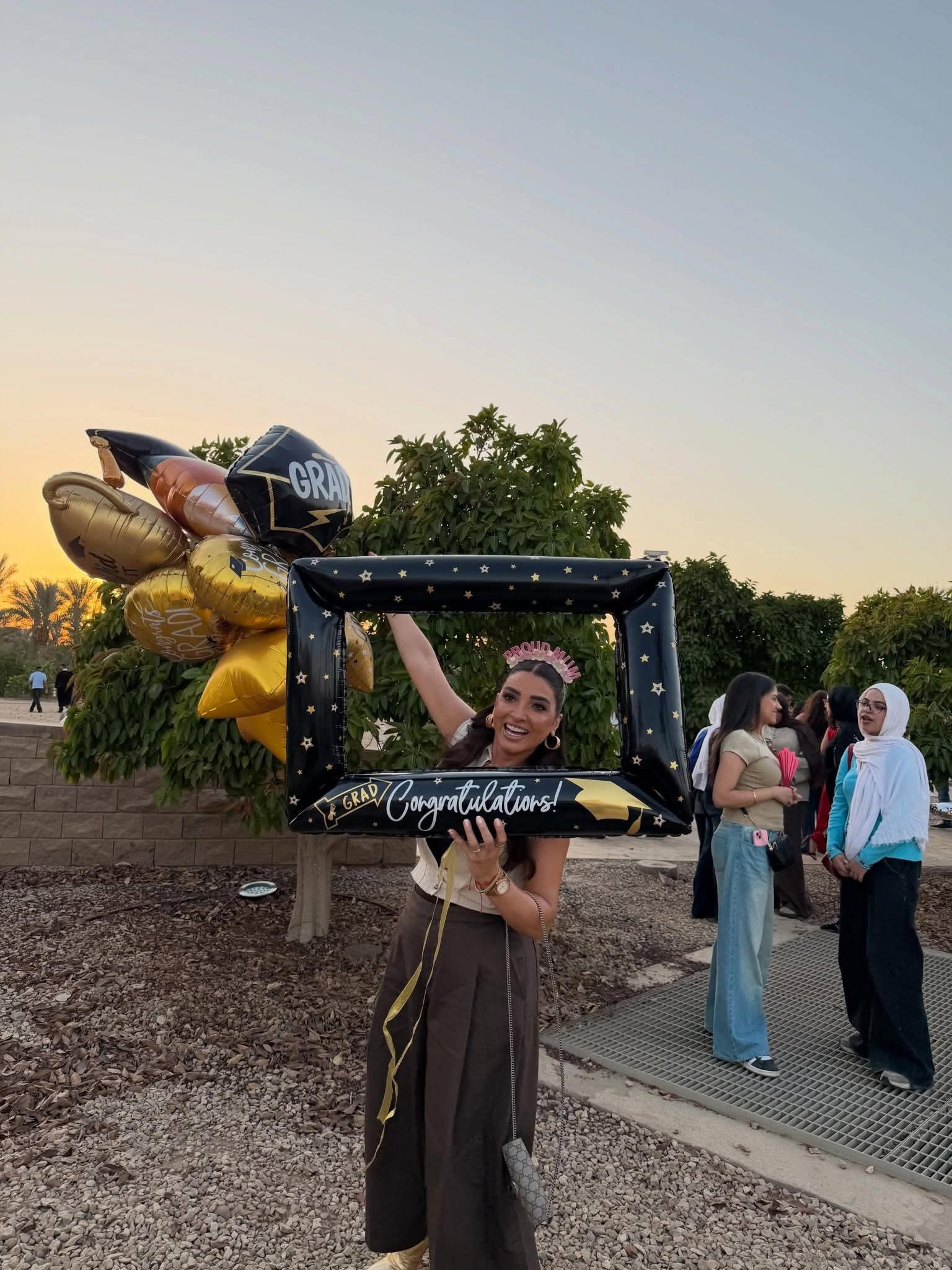 روجينا تحتفل بتخرج ابنتها