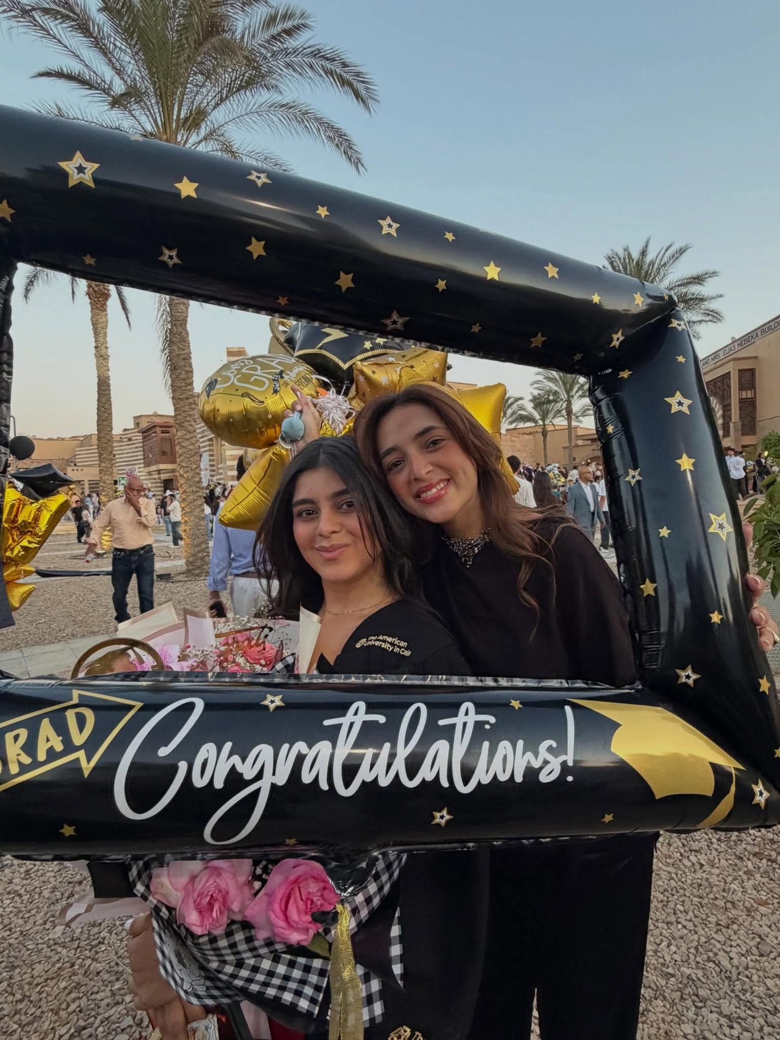 روجينا تحتفل بتخرج ابنتها