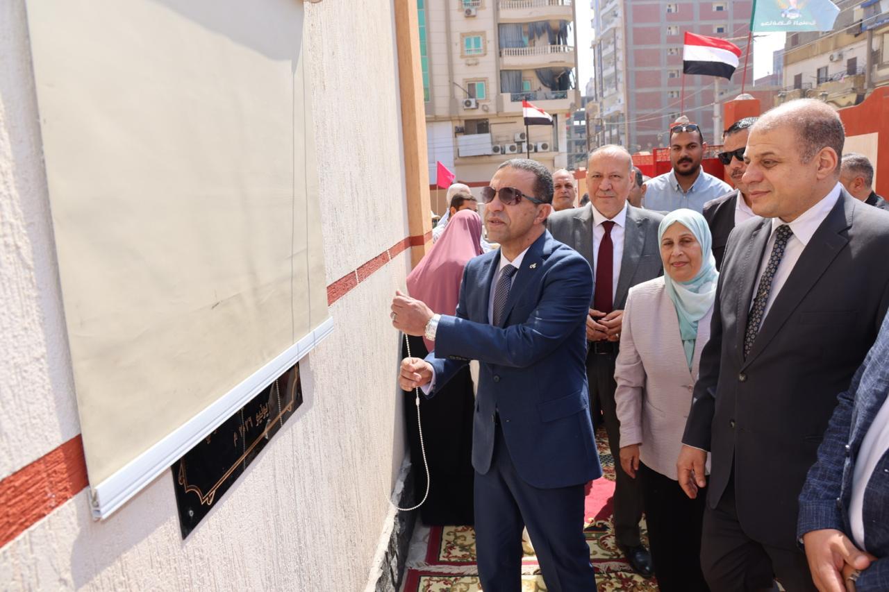 محافظ المنوفية يفتتح مدرستي الأزهار الإبتدائية وأم المؤمنين الإعدادية بنات  باستثمارات 50 مليون جنيه